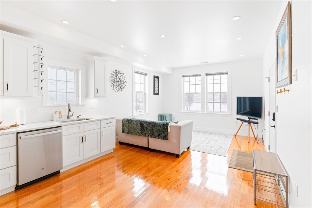 279-283 Shirley Street 2