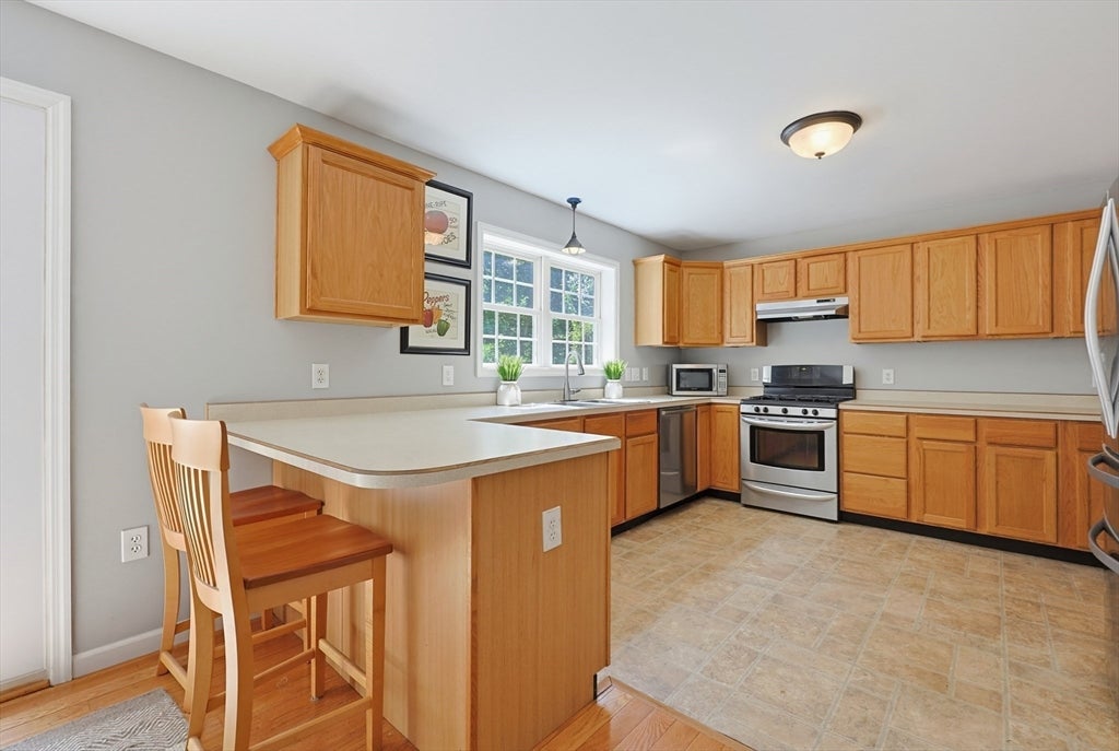 75 Bald Eagle Rd, Weymouth, MA, 75 Bald Eagle Rd, Weymouth, MA Photo #5