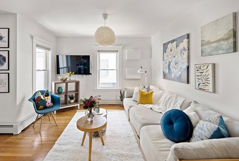 32 Harvard St 2 Waltham MA 02453