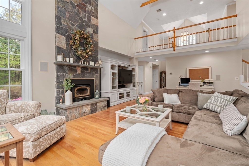 11 Pettees Pond Lane, Westwood, MA Photo #14