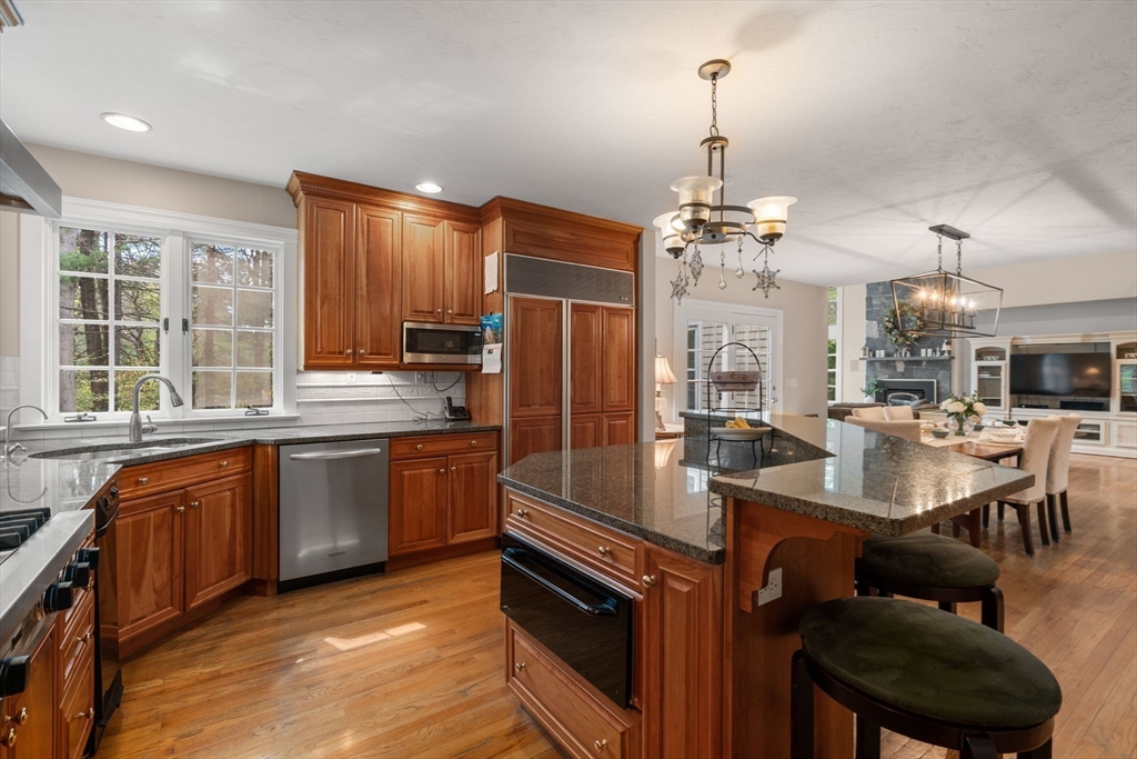 11 Pettees Pond Lane, Westwood, MA Photo #20