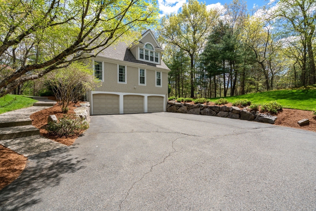 11 Pettees Pond Lane, Westwood, MA Photo #39