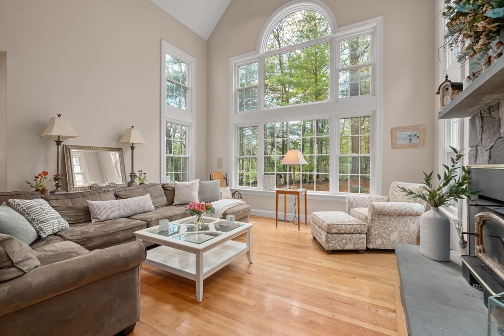 11 Pettees Pond Lane, Westwood, MA Photo #12