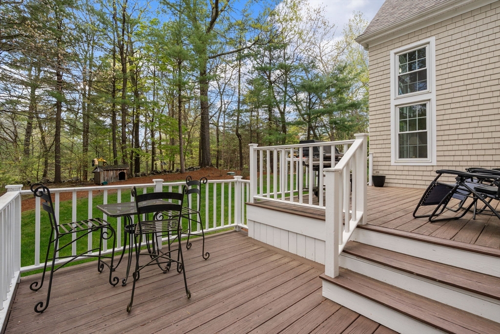 11 Pettees Pond Lane, Westwood, MA Photo #36