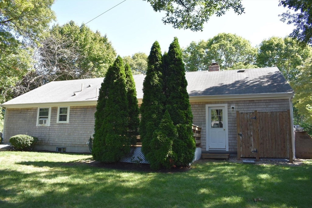 6 Hawthorn St