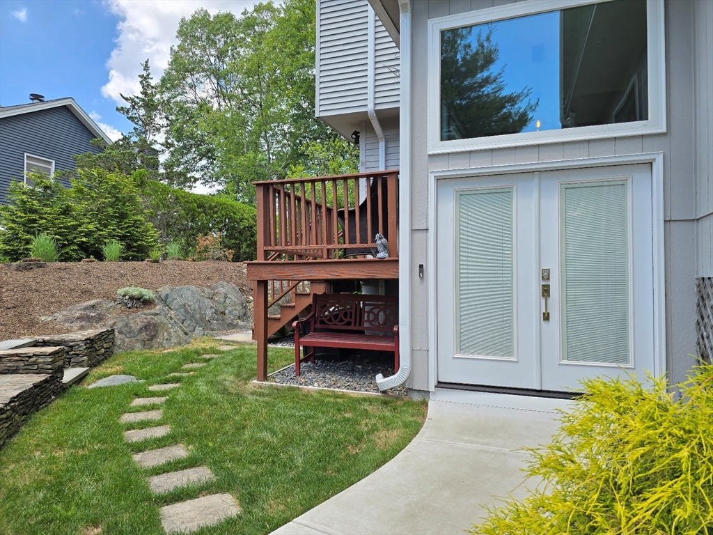 166 Arrowhead Cir 166
