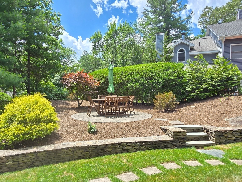 166 Arrowhead Cir 166