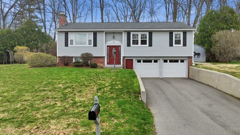 Photo of 5 Westview Ter, Easthampton, MA 01027 (MLS # 73497040)