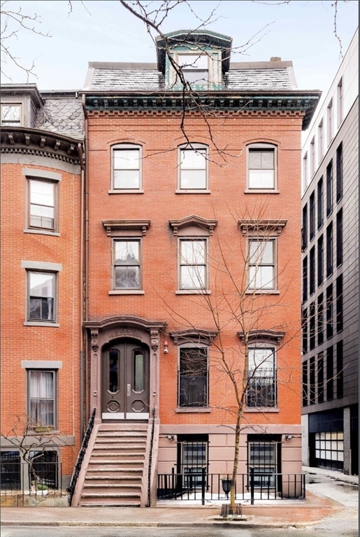 11 East Springfield St Garden Leve