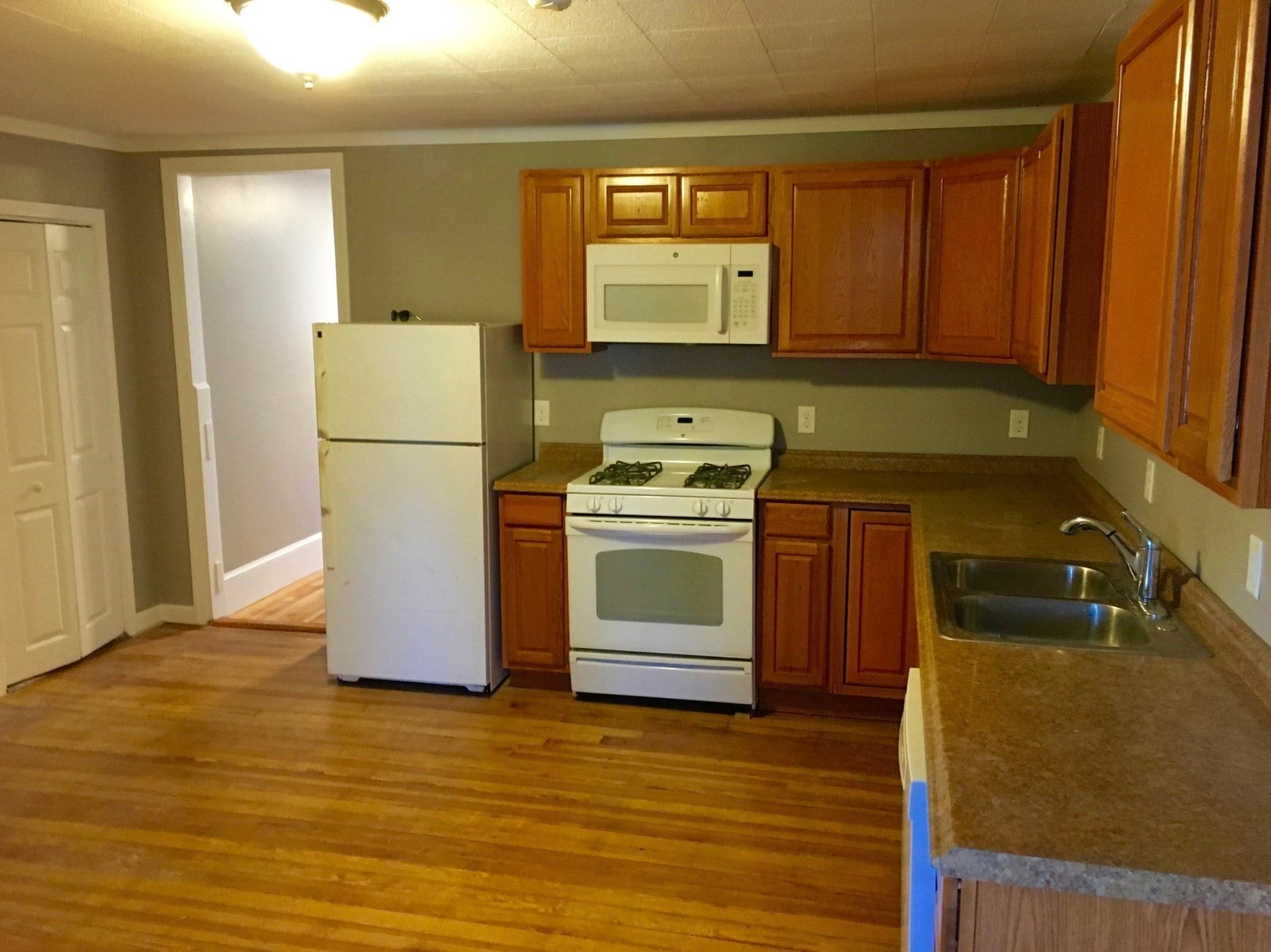 31-33 Pleasant ST #3, Winthrop, MA, 31-33 Pleasant ST #3, Winthrop, MA Photo #2
