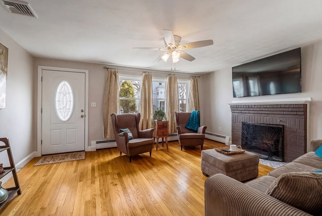 33 Sumner St