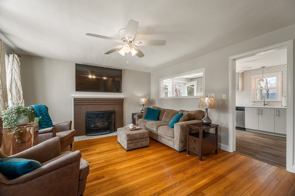 33 Sumner St