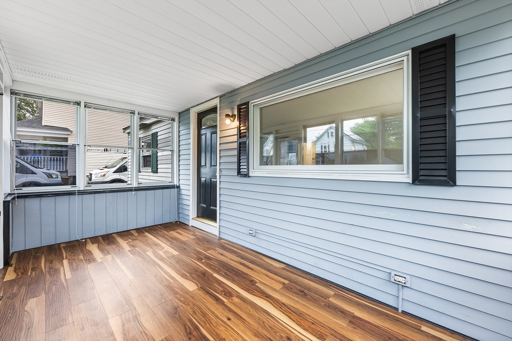 22 Arthur St