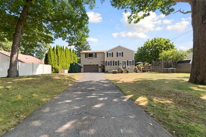 40 Hillside Ave