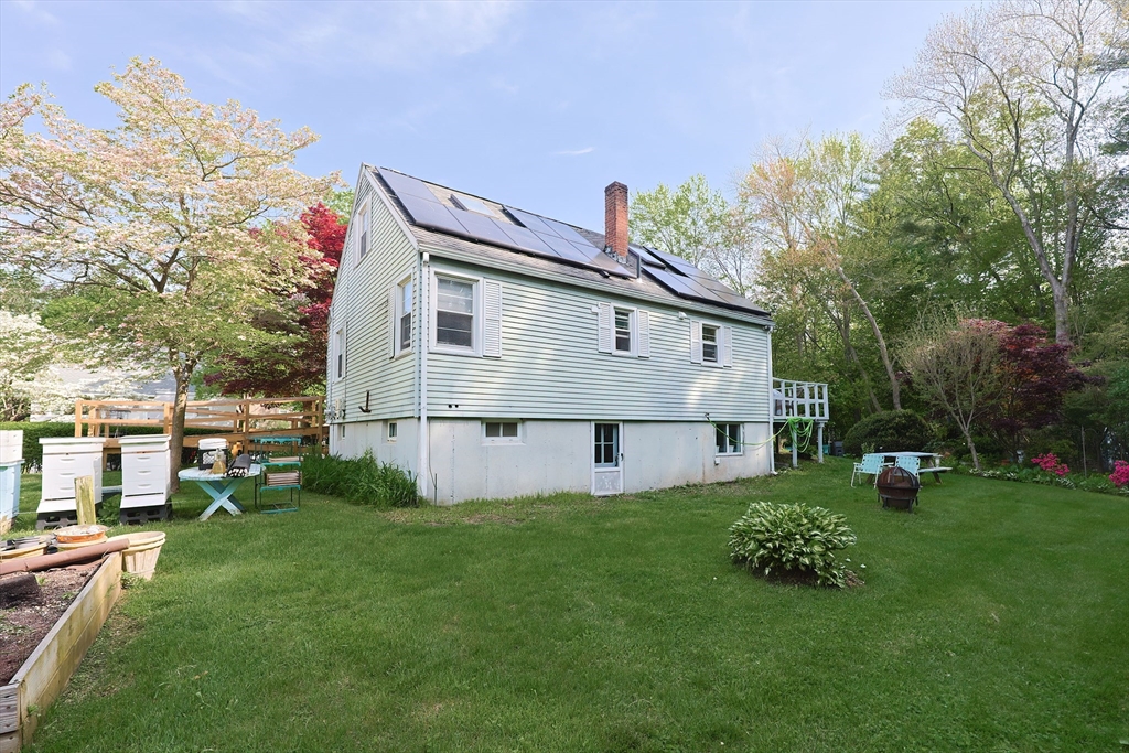 24 Kaye Cir