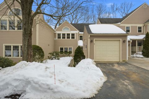 Photo of 7 Ocean Woods Dr #7, Duxbury, MA 02332 (MLS # 73480025)