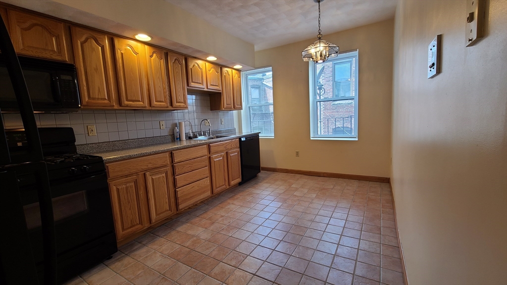 414 Hanover Street 5