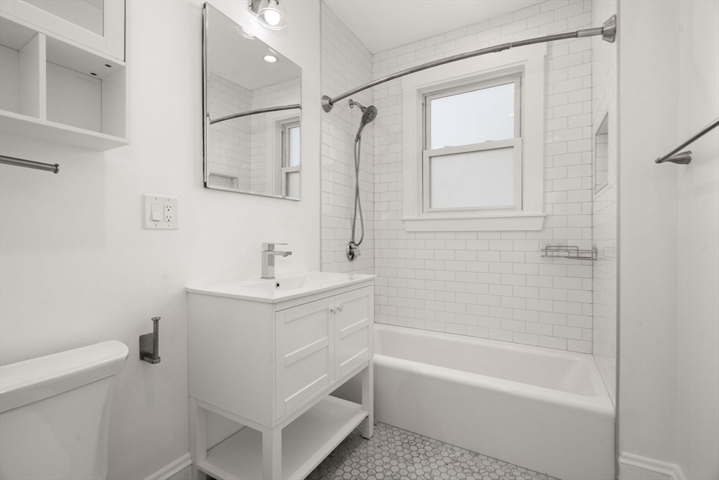 84-86 Webster St #86, Newton, MA Photo #18