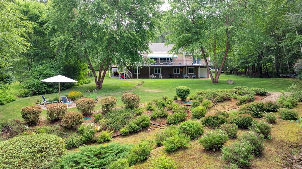 54 Shoreline Dr