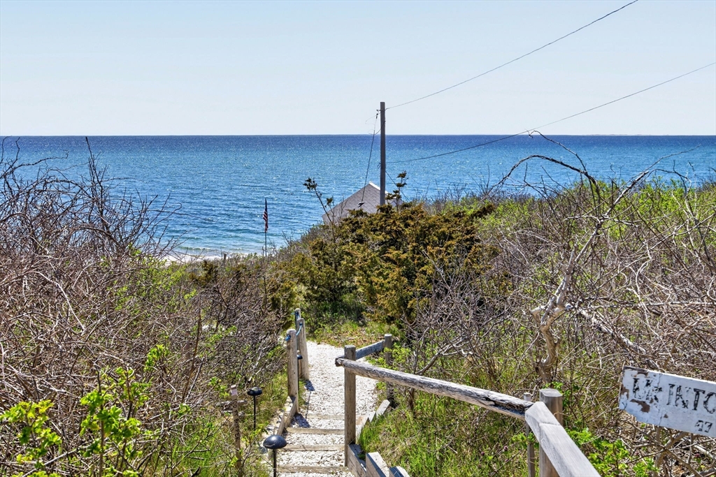 47 Pond Rd, Truro, MA Photo #5