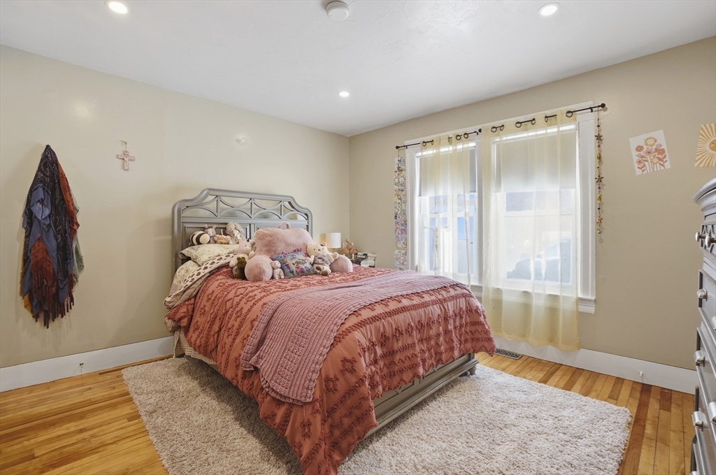 24 Ingleside Avenue, Worcester, MA Photo #19