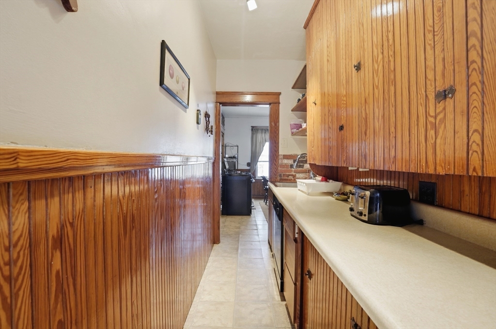 24 Ingleside Avenue, Worcester, MA Photo #27