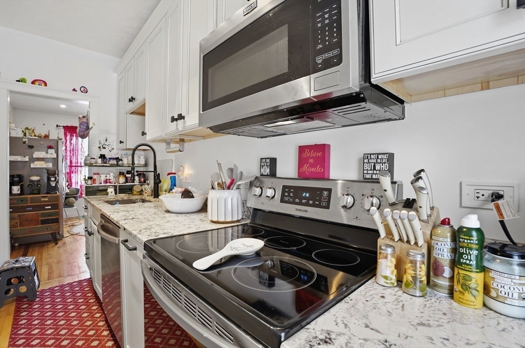 24 Ingleside Avenue, Worcester, MA Photo #11