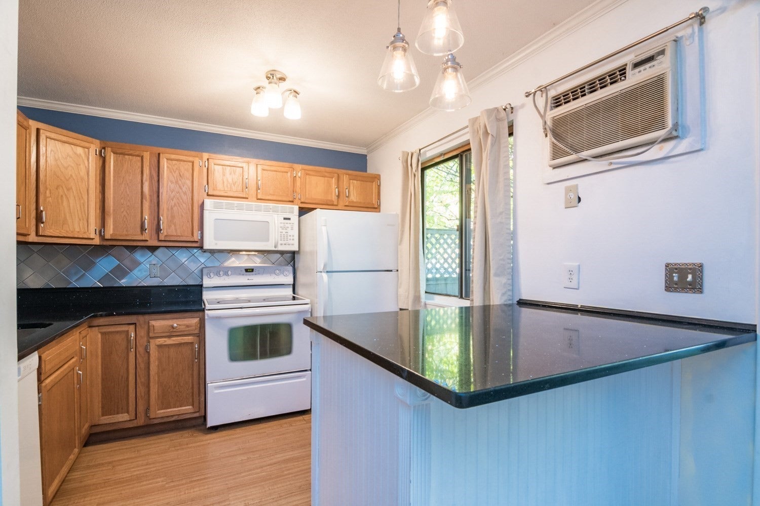 170 E Hadley Rd #140, Amherst, MA, 170 E Hadley Rd #140, Amherst, MA Photo #9