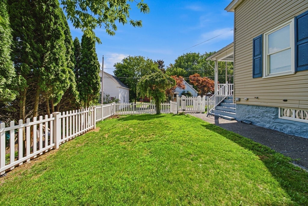 3 Smith Ave, Methuen, MA Photo #30