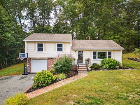 4 Oakhurst Ave Ipswich MA 01938