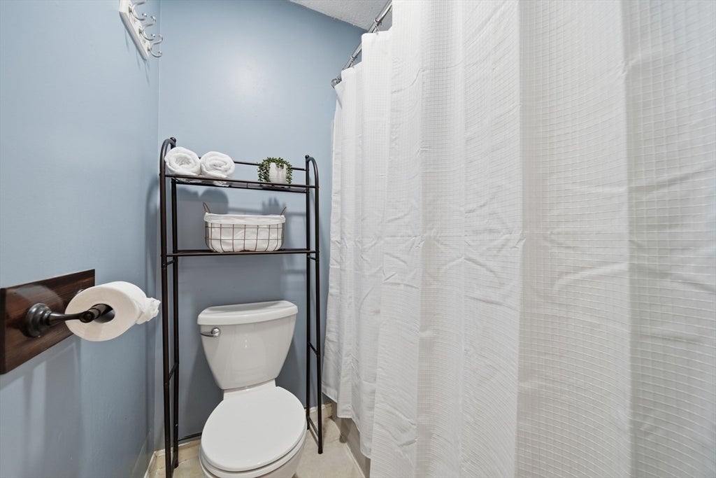 65 Kathy Dr #65, Haverhill, MA, 65 Kathy Dr #65, Haverhill, MA Photo #27