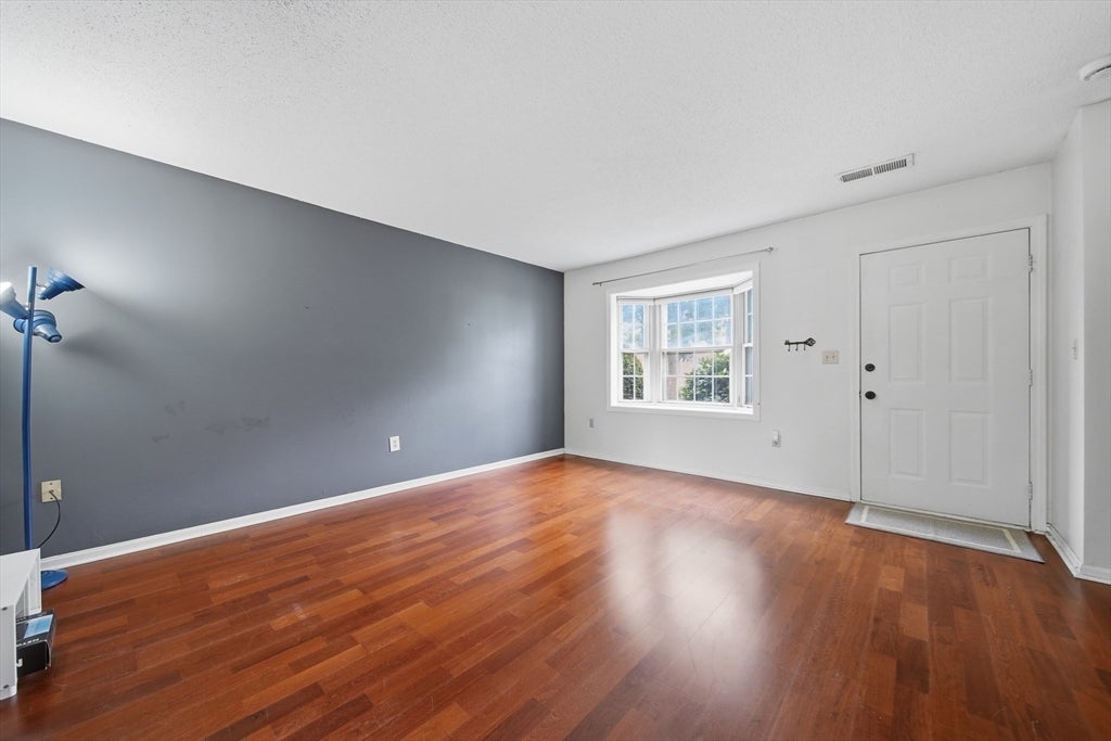65 Kathy Dr #65, Haverhill, MA, 65 Kathy Dr #65, Haverhill, MA Photo #10