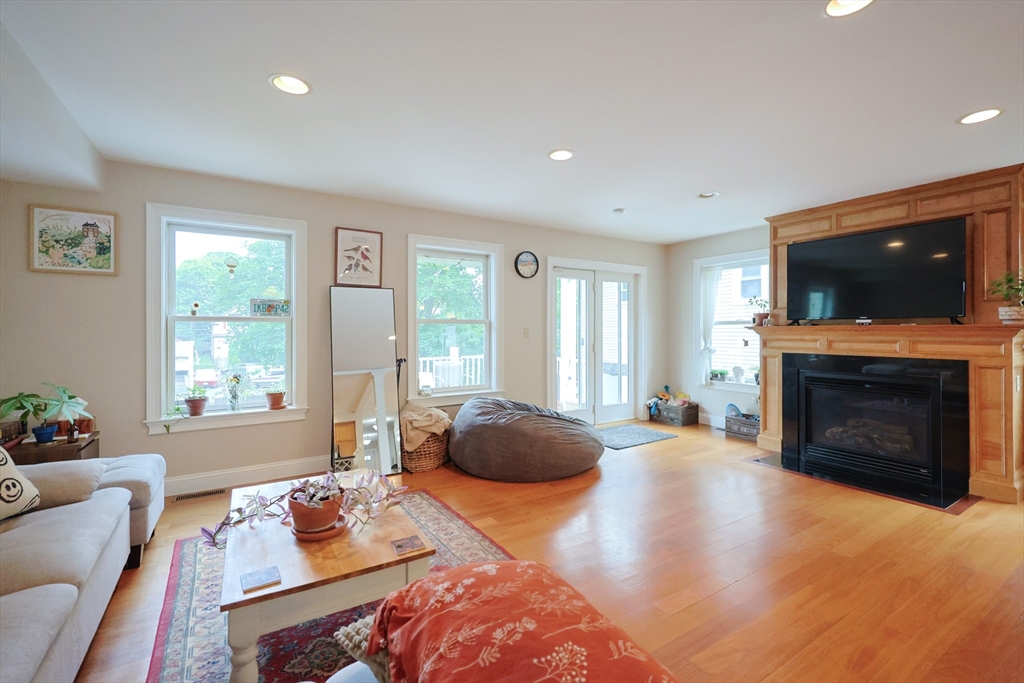 41 Webber St 2