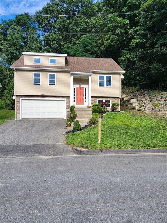 29 Buckley Rd, Worcester, MA, 29 Buckley Rd, Worcester, MA Photo #3