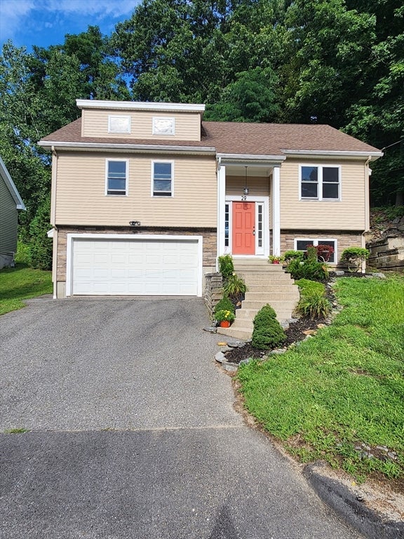 29 Buckley Rd, Worcester, MA, 29 Buckley Rd, Worcester, MA Photo #2