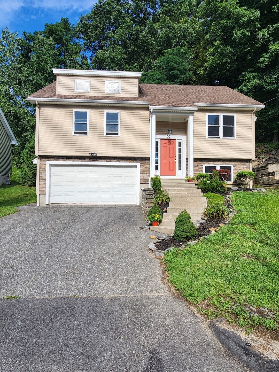 29 Buckley Rd