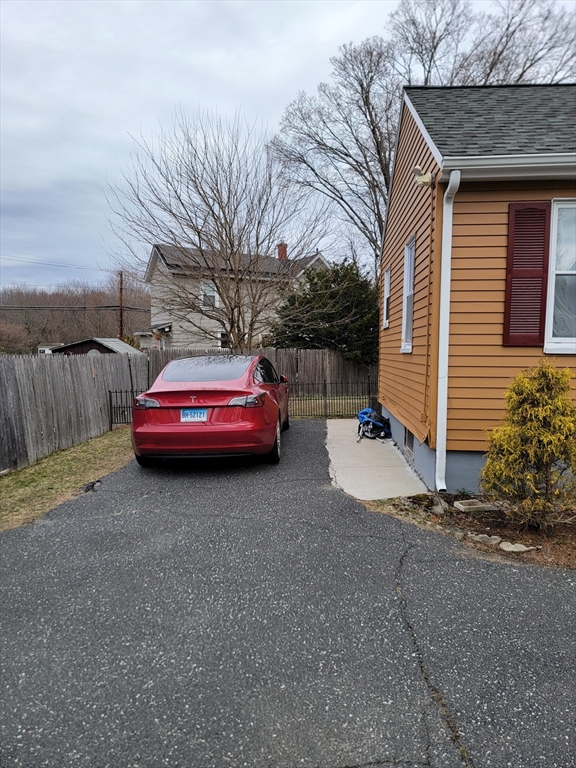 20-B Maple St