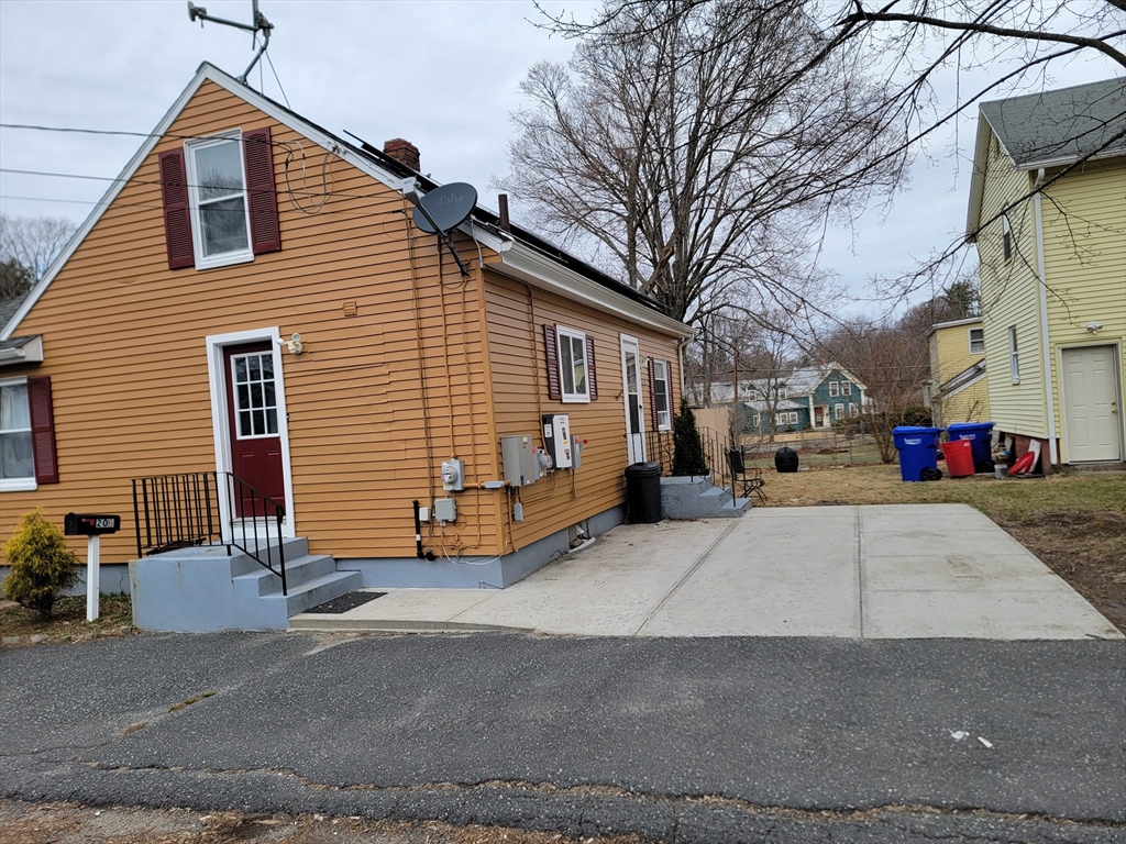 20-B Maple St