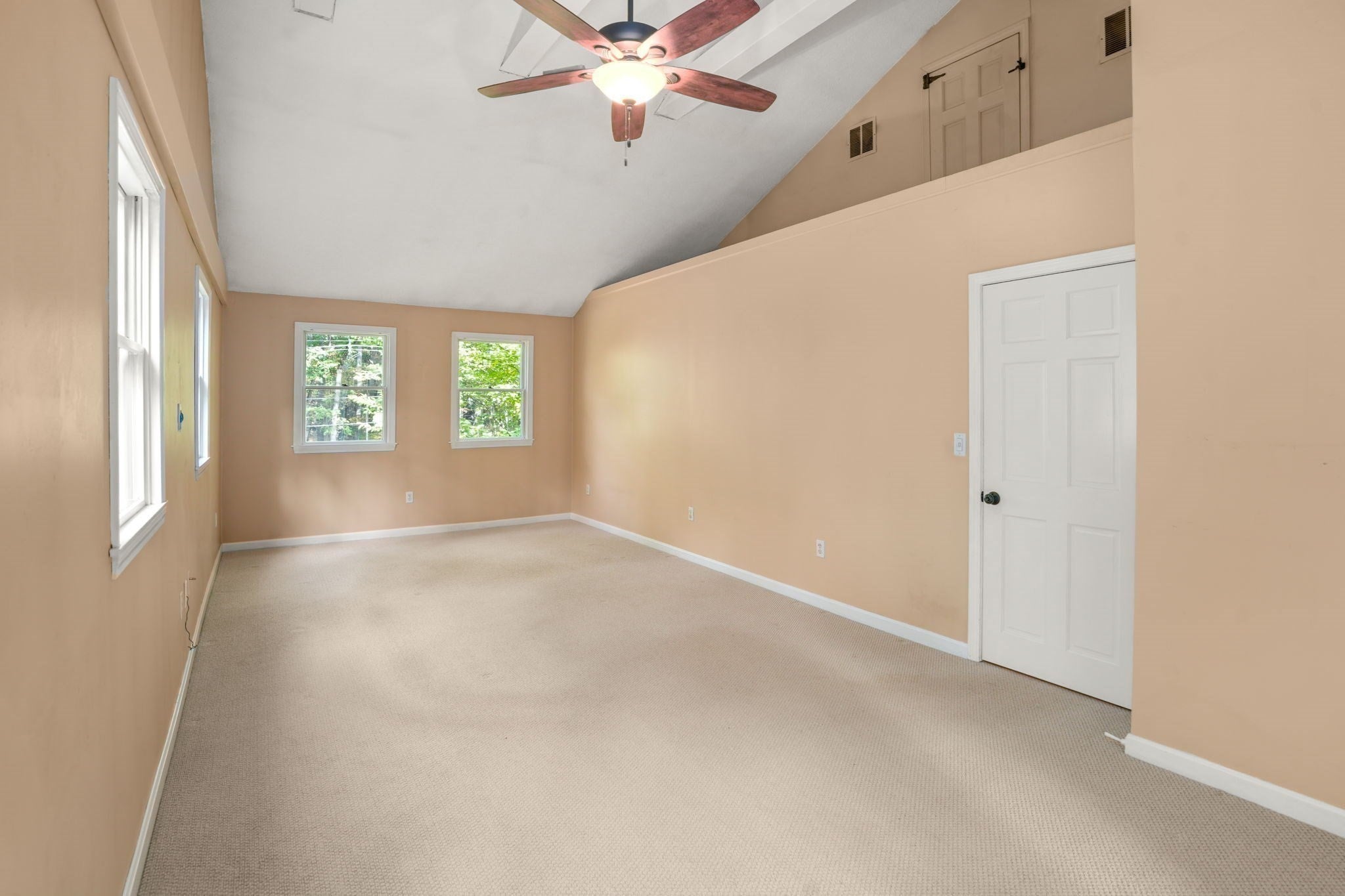 149 S. Acton RD, Stow, MA Photo #16