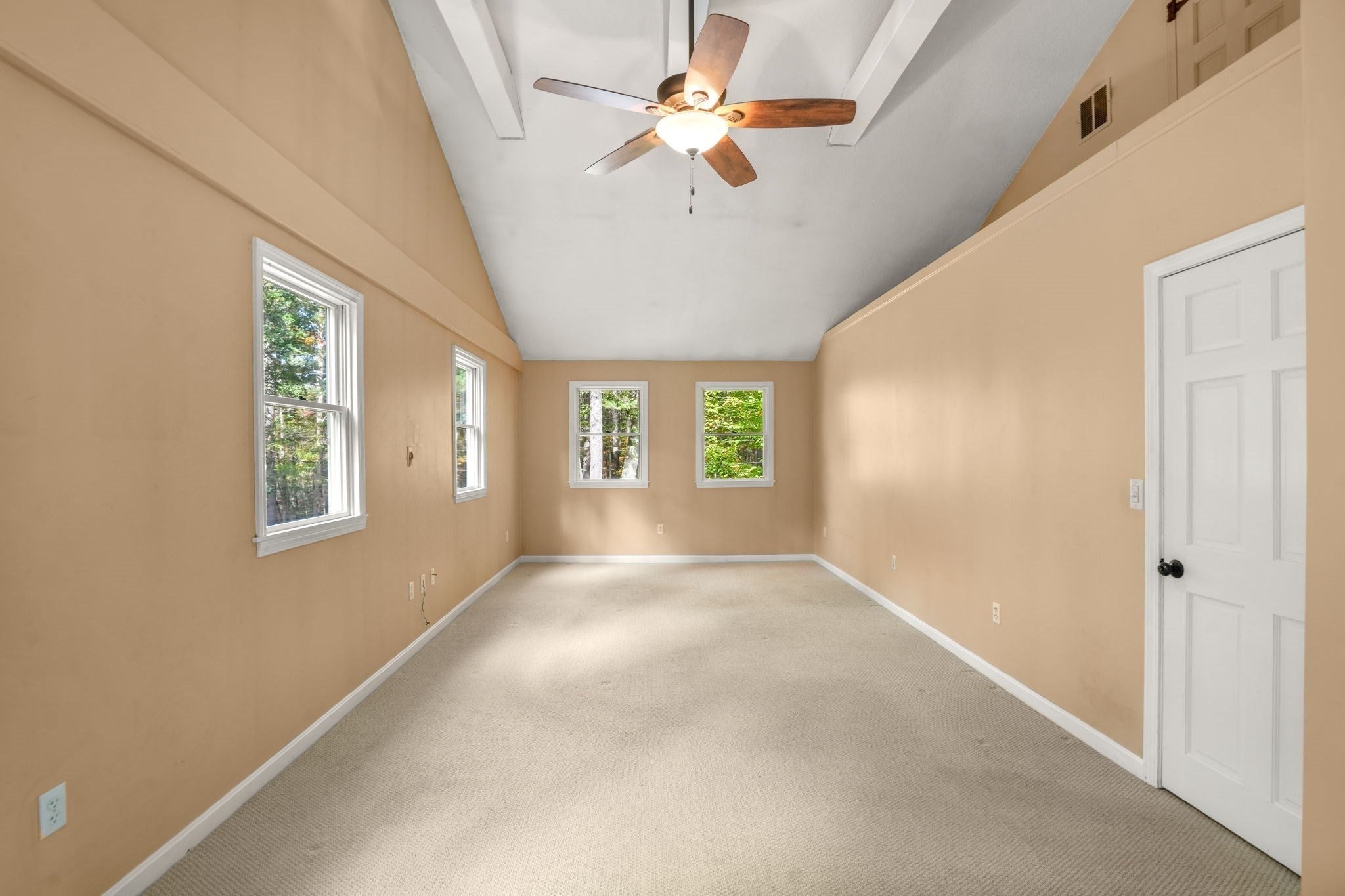 149 S. Acton RD, Stow, MA Photo #19