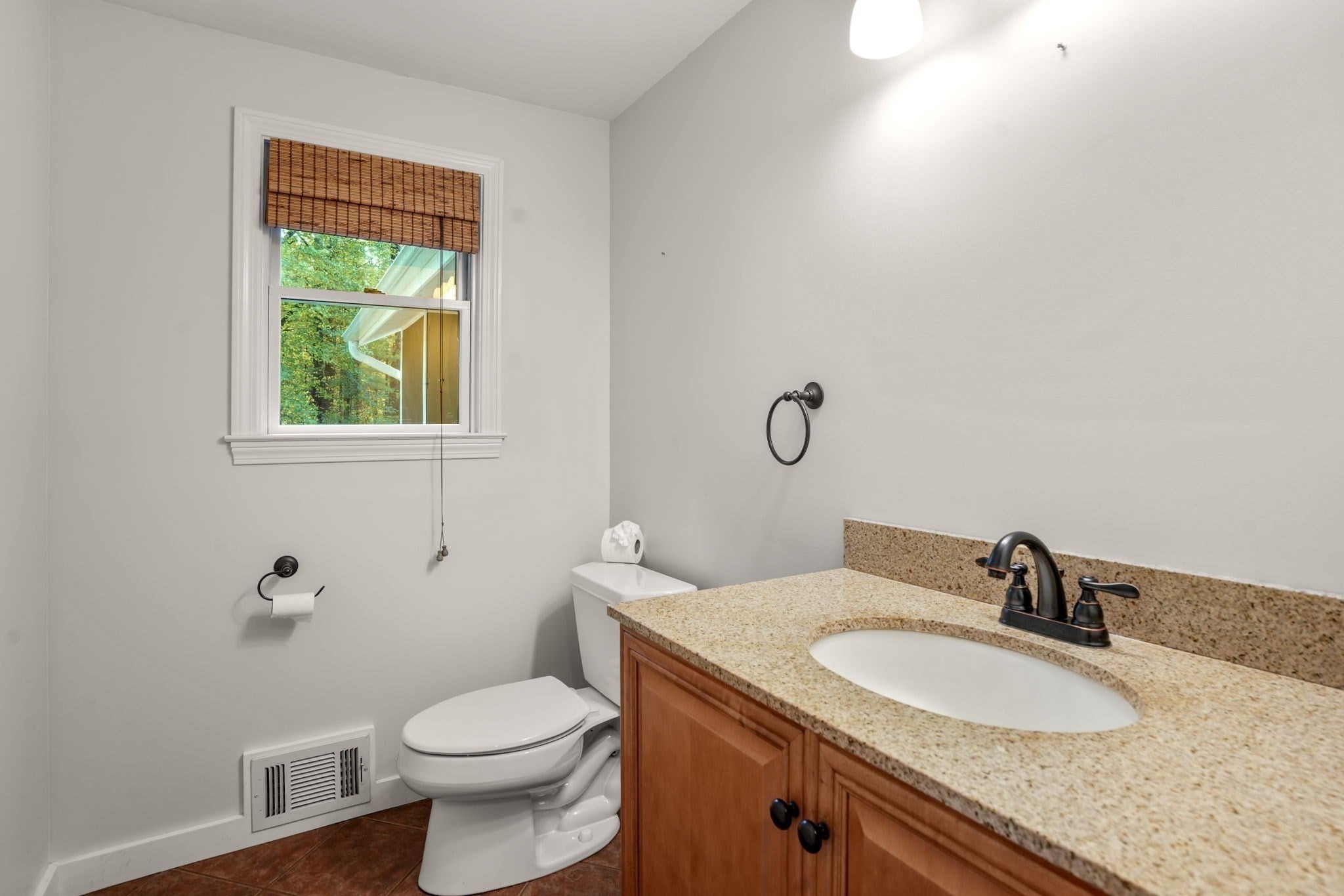 149 S. Acton RD, Stow, MA Photo #31