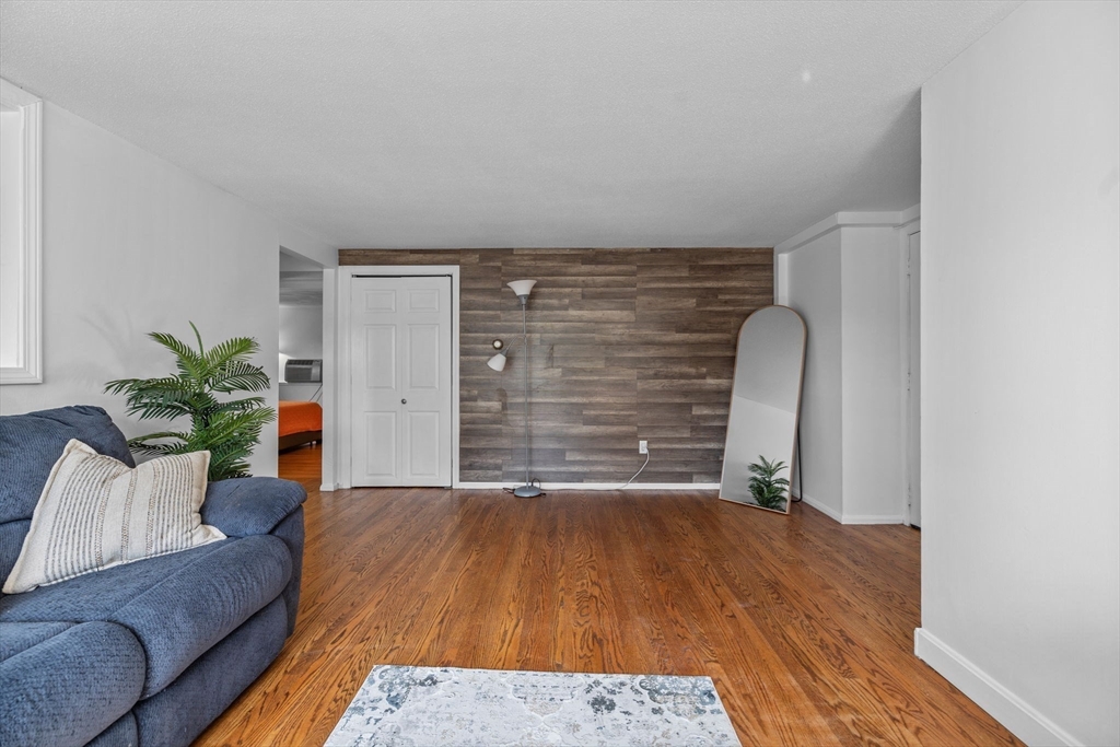 123 Cambridge Rd A