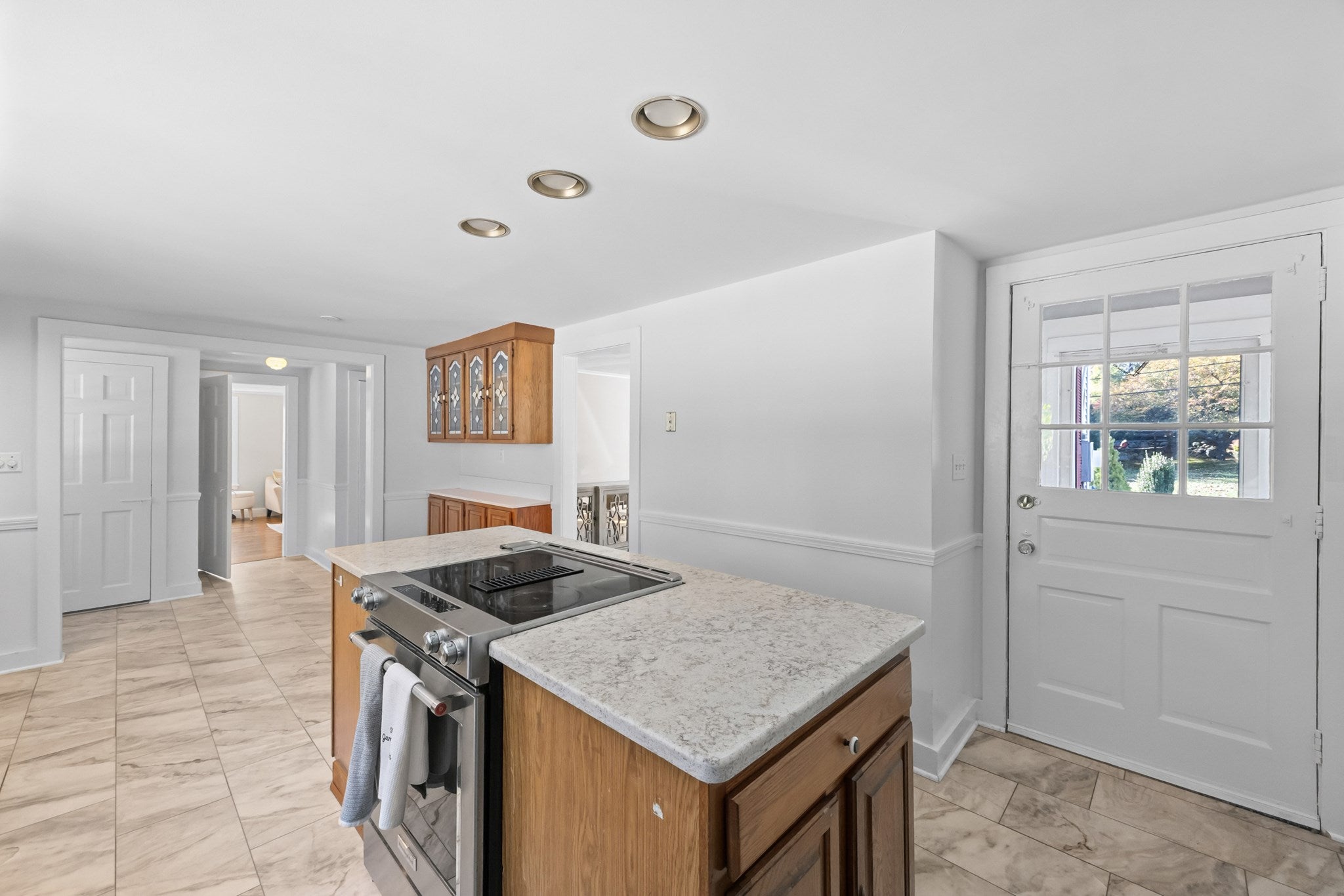12 Gates Rd, Shrewsbury, MA, 12 Gates Rd, Shrewsbury, MA Photo #17