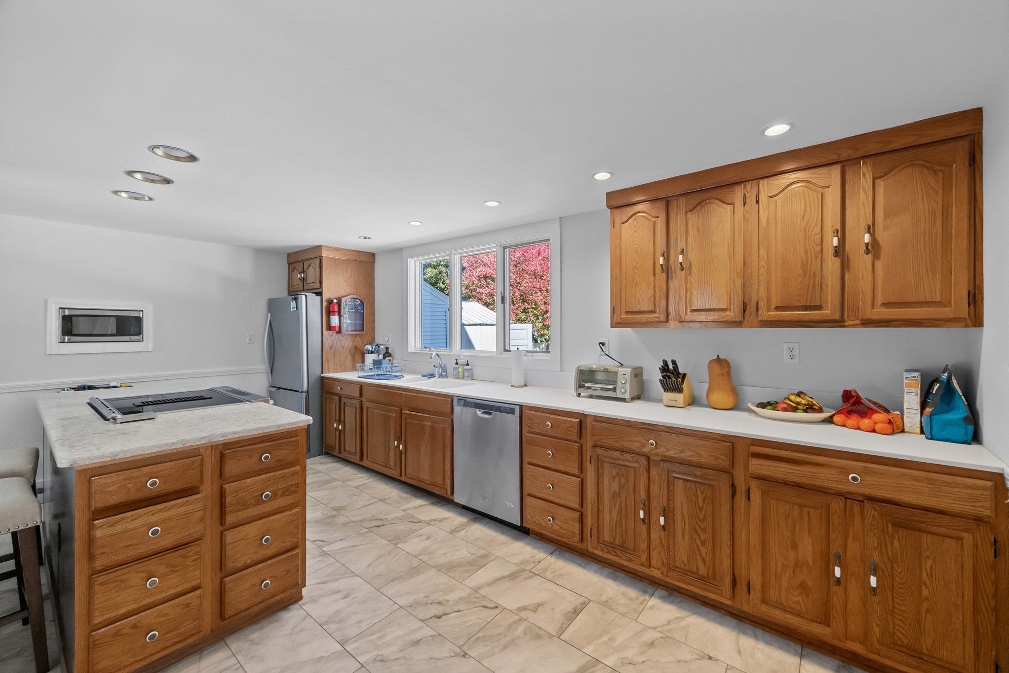 12 Gates Rd, Shrewsbury, MA, 12 Gates Rd, Shrewsbury, MA Photo #15