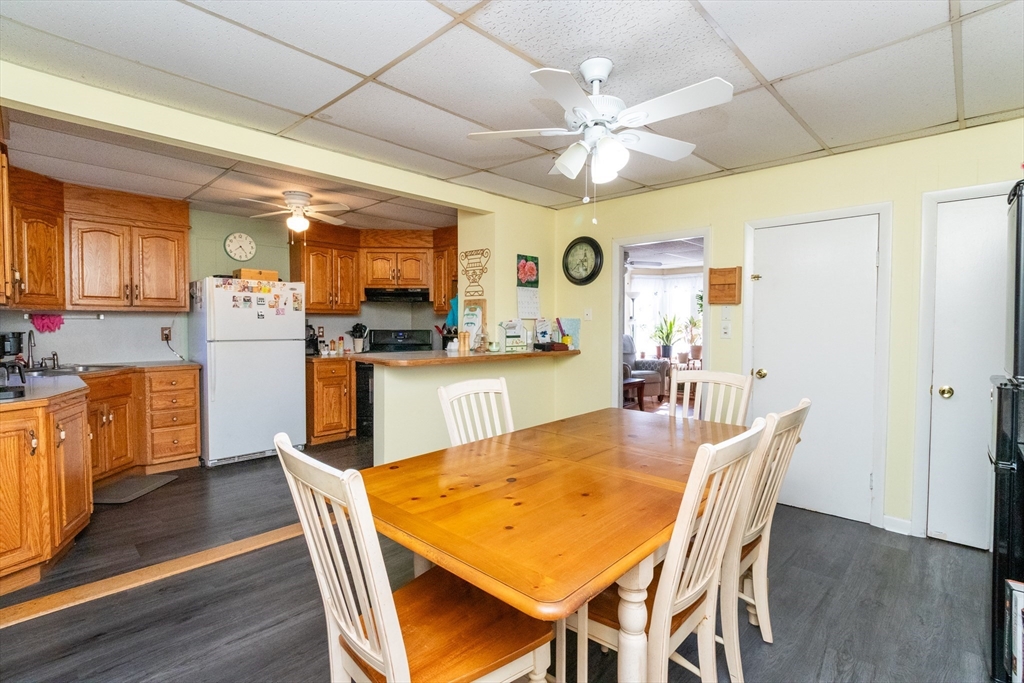 38 James St, Attleboro, MA Photo #16