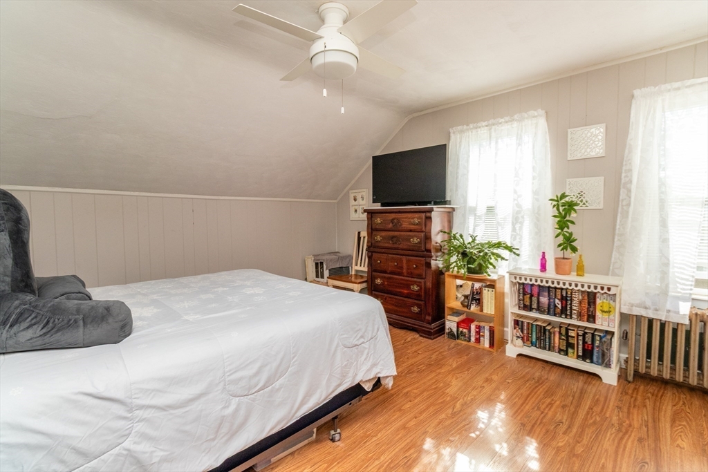 38 James St, Attleboro, MA Photo #25