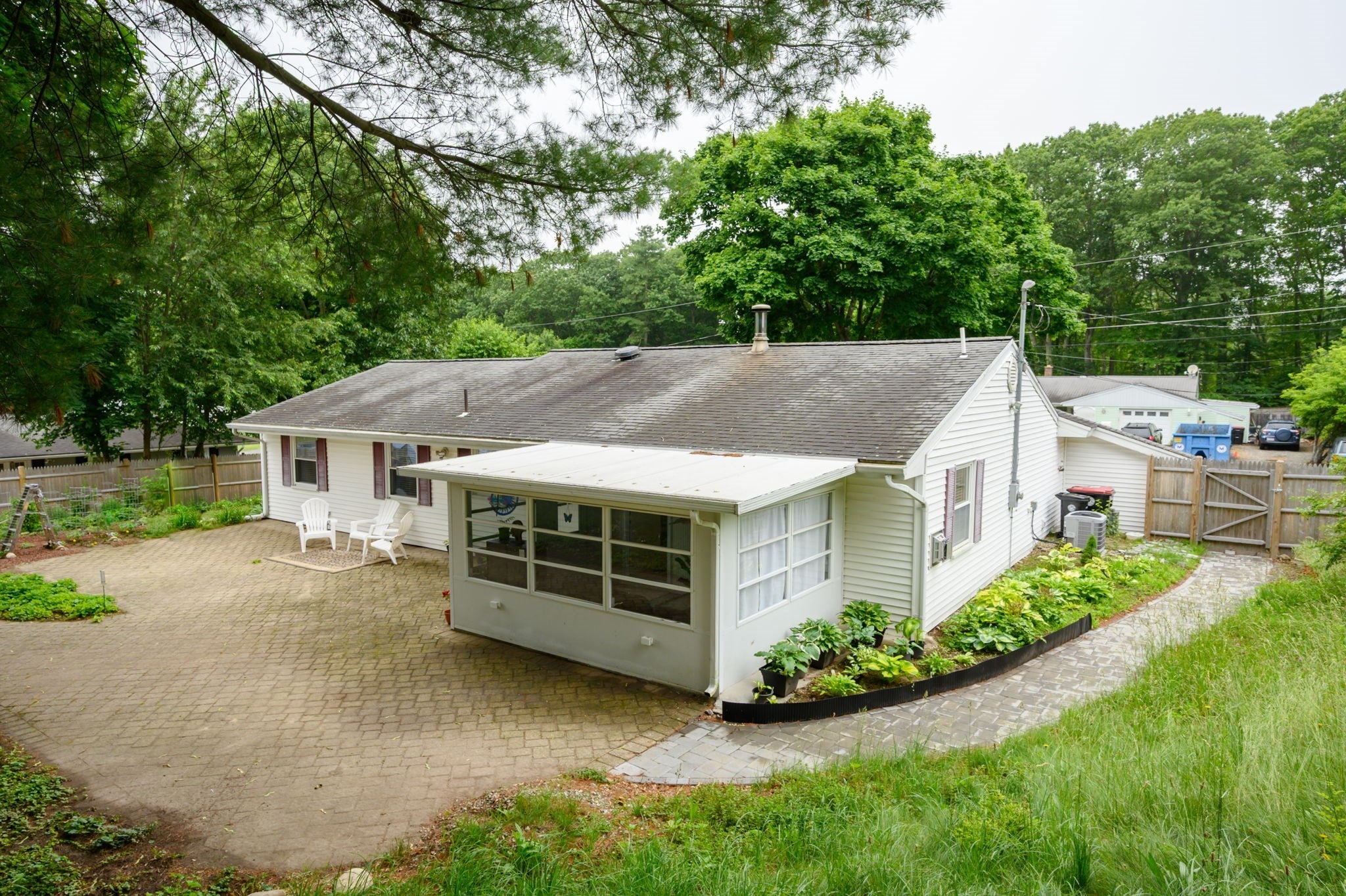 79 Brookville Ave, Brockton, MA Photo #27