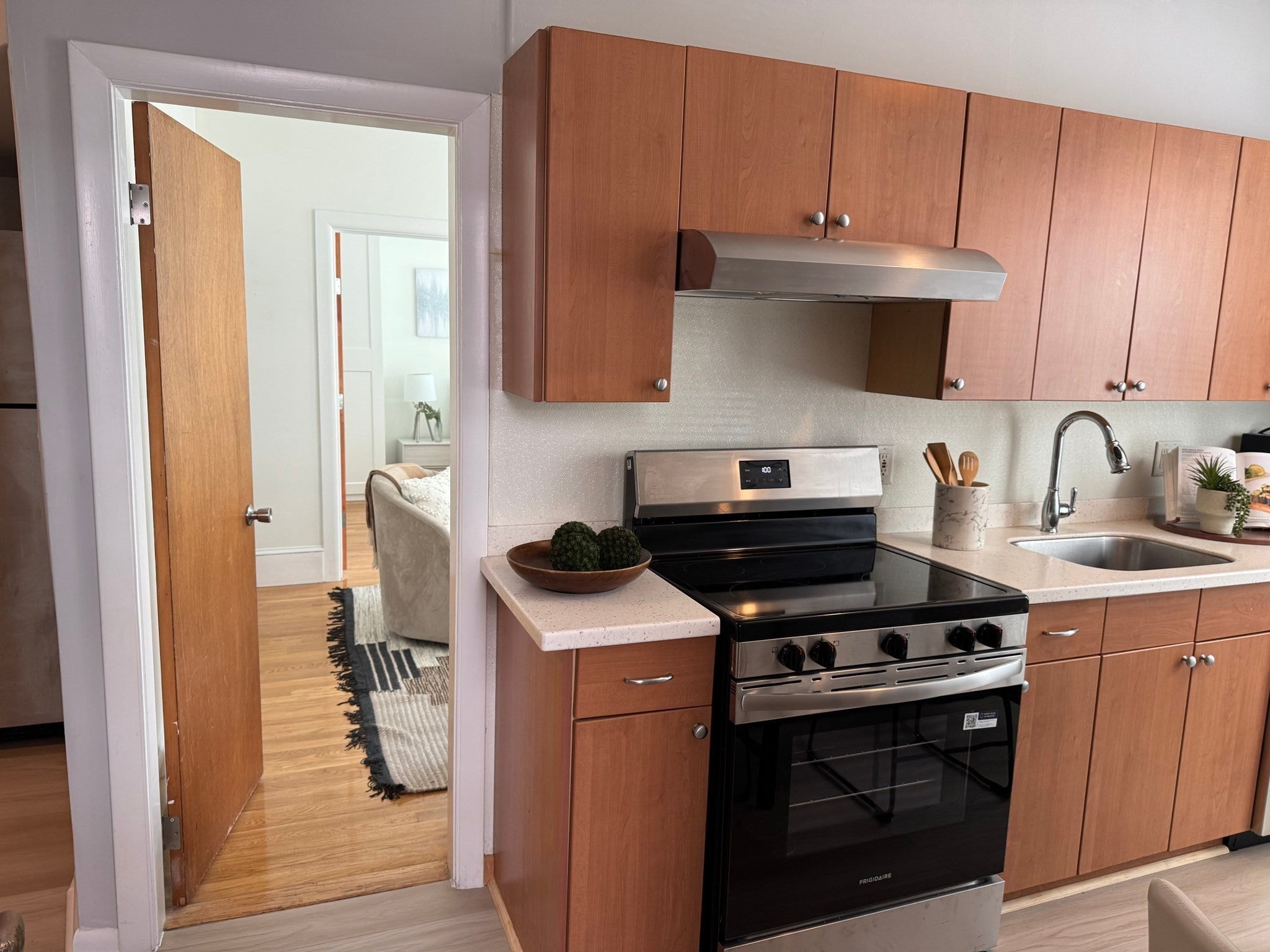 12 Kilsyth Road #2, Brookline, MA, 12 Kilsyth Road #2, Brookline, MA Photo #8