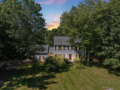 48 Ridge Rd Raynham MA 02767