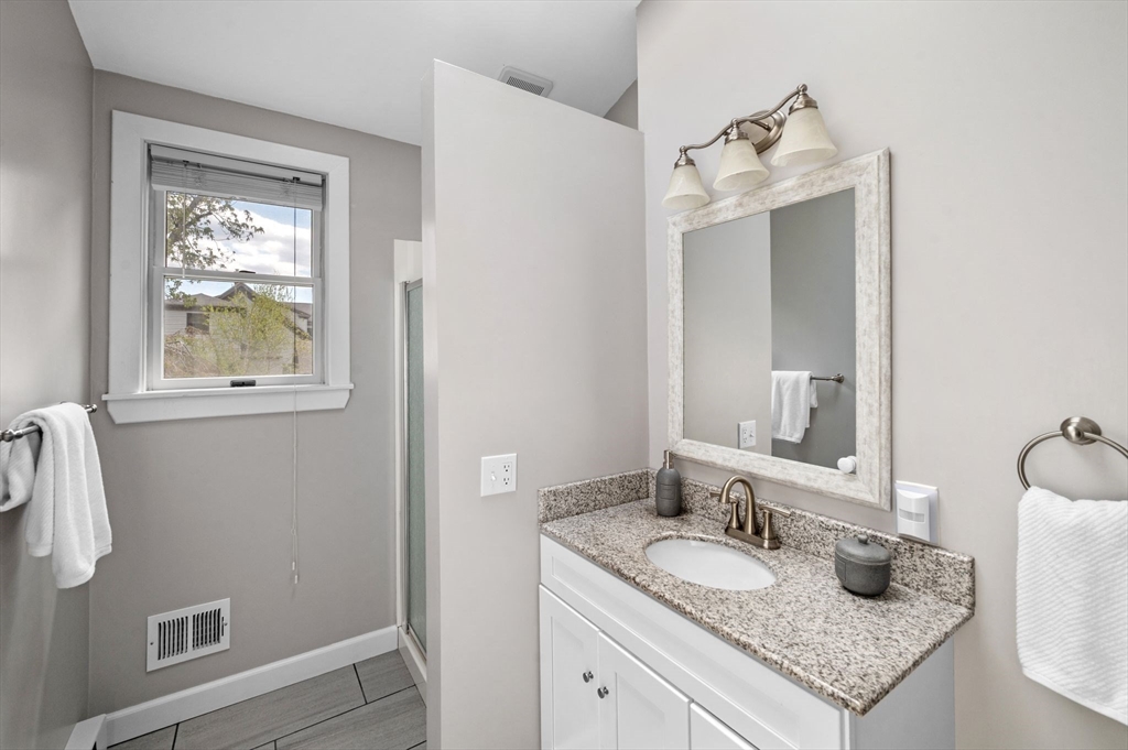 2 Ellis Terrace, Swampscott, MA Photo #26